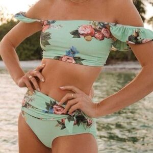 Albion Floral Off-Shoulder Bikini - Mint Green